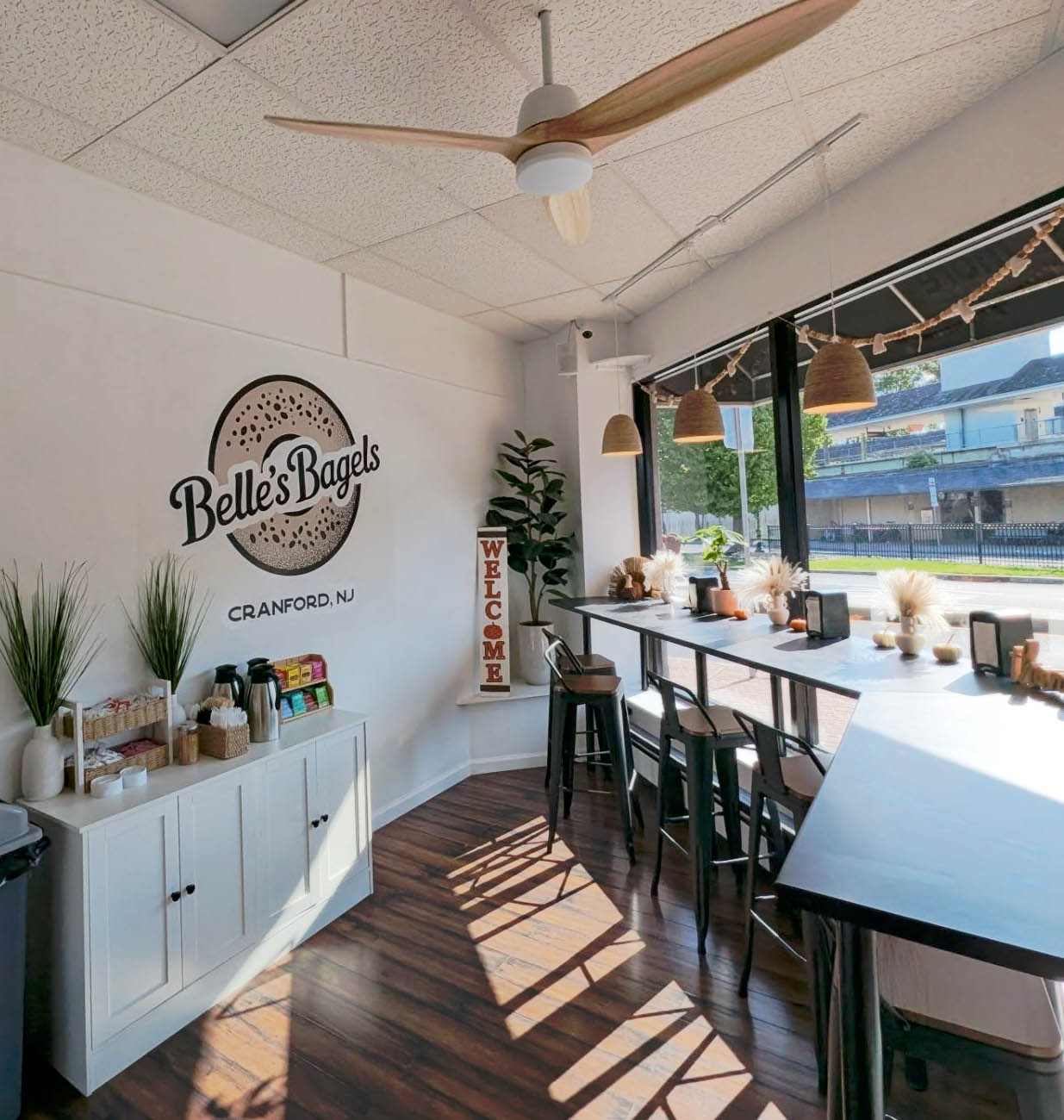 Interior space at Belle's Bagels